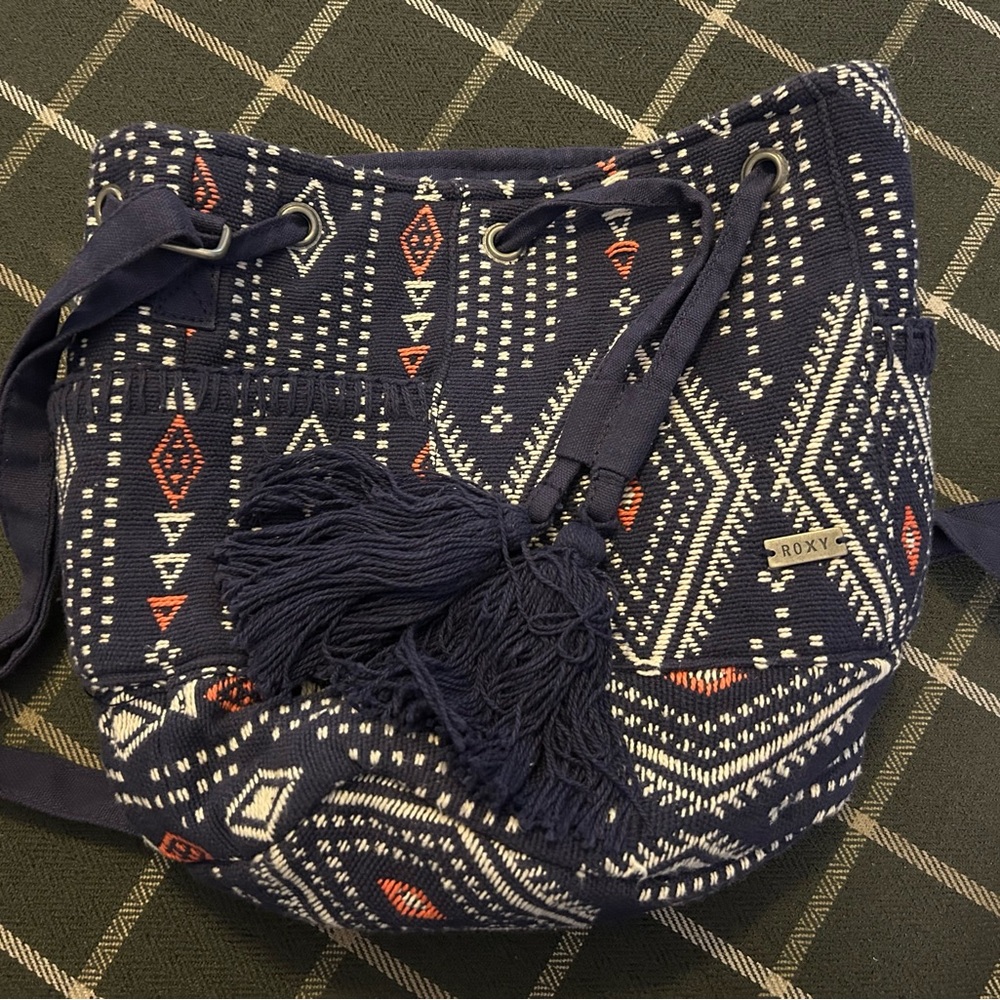 Roxy Geometric Navy and Red Shoulder Bag